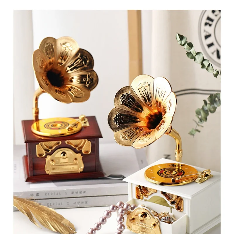 Creative Retro Gramophone Model Music Desktop Decoration Ornaments Nordic Home Decor Clockwork Music Box Crafts Classic Cars
Creative Retro Gramophone Model Music Desktop Decoration Ornaments Nordic Home Decor Clockwork Music Box Crafts Classic Cars