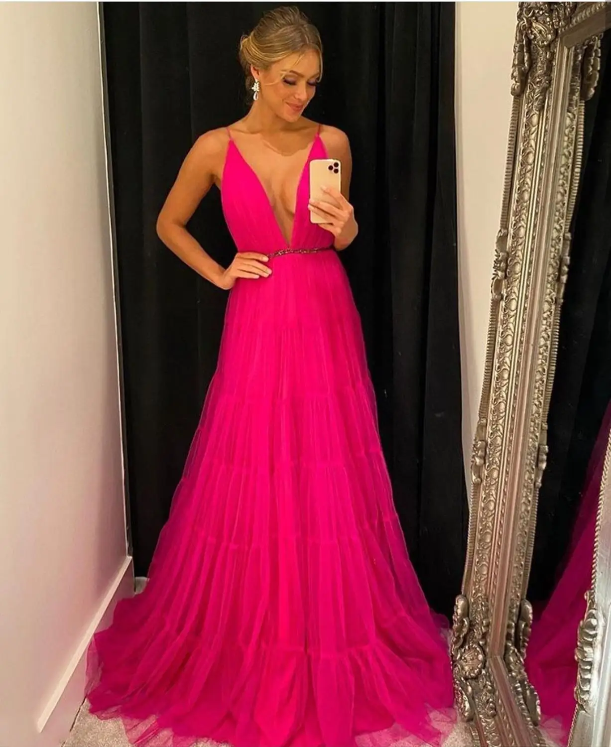 2020 vestidos de fiesta largos elegantes de gala pink sleeveless a-line sexy v-neck women party gowns high quality vestido de
2020 vestidos de fiesta largos elegantes de gala pink sleeveless a-line sexy v-neck women party gowns high quality vestido de