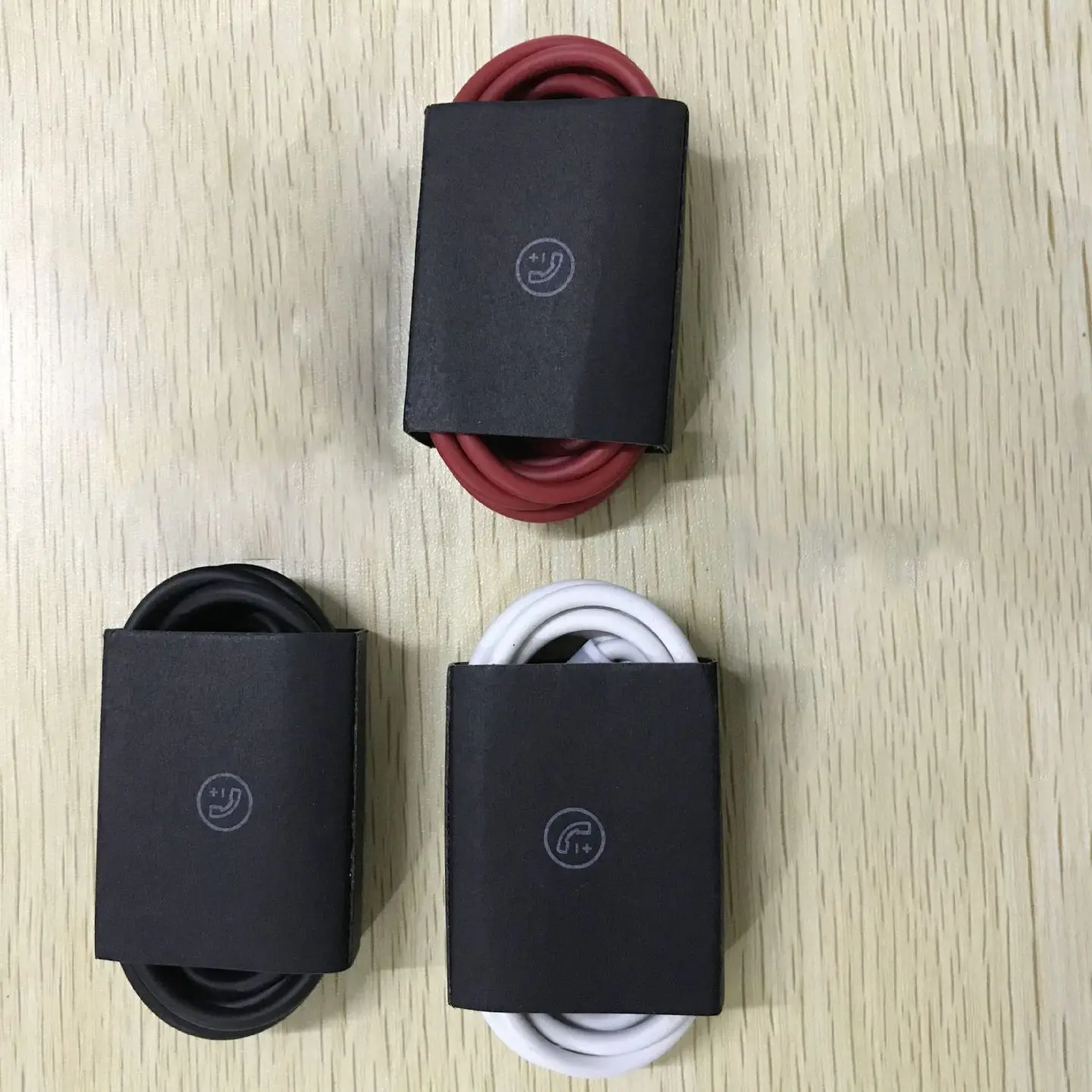 Запасной удаленный разговор o кабель для Beats Studio, Expression, Mixer, Solo HD, Wireless и Pro Наушники
Запасной удаленный разговор o кабель для Beats Studio, Expression, Mixer, Solo HD, Wireless и Pro Наушники