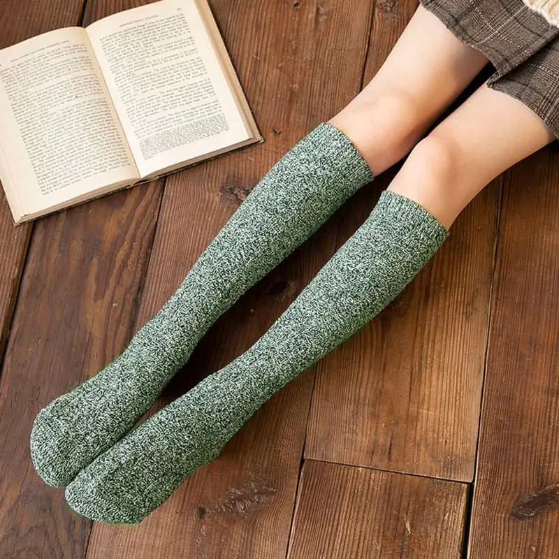 Winter Thick Knitted Socks Women Warm Boot Socks All Matching Homewear Knee Length Floor Socks
Winter Thick Knitted Socks Women Warm Boot Socks All Matching Homewear Knee Length Floor Socks