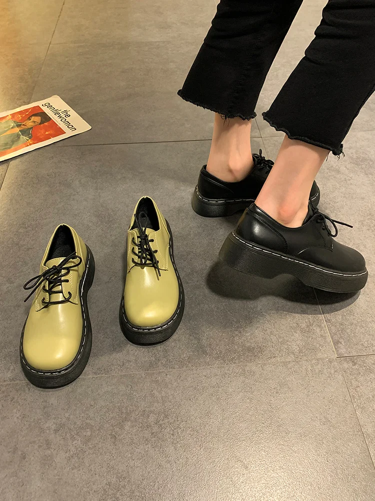 Summer Shoes Ladies Casual Female Sneakers Dress Flats Women British Style Soft Oxfords Round Toe 2021 Cross On Heels New Preppy
Summer Shoes Ladies Casual Female Sneakers Dress Flats Women British Style Soft Oxfords Round Toe 2021 Cross On Heels New Preppy