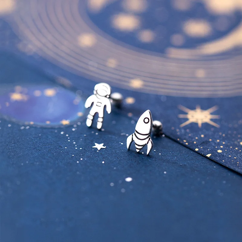 PONYKISS S925 Sterling Silver Astronaut and rocket Asymmetry Stud Earrings Women Party Delicate fine Jewelry Accessories Gift
PONYKISS S925 Sterling Silver Astronaut and rocket Asymmetry Stud Earrings Women Party Delicate fine Jewelry Accessories Gift