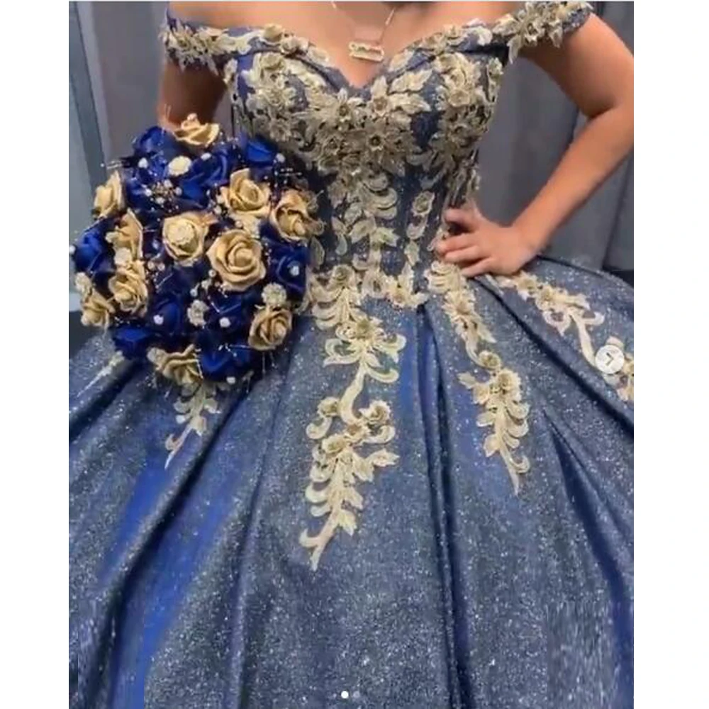 Gorgeous Sweet 16 Pink Quinceanera Dresses With Lace Applique Off Shoulder Ball Gown Prom Dress Tulle Tiered Masquerade Gowns
Gorgeous Sweet 16 Pink Quinceanera Dresses With Lace Applique Off Shoulder Ball Gown Prom Dress Tulle Tiered Masquerade Gowns