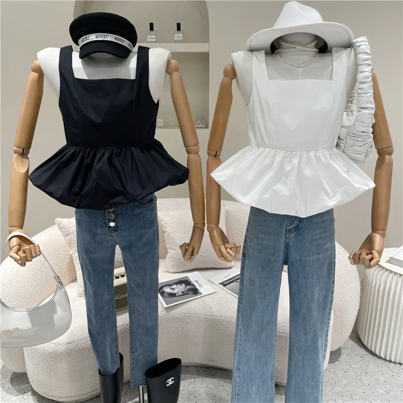 Women's Clothing Spring Summer 2021 Niche Design Fashion Design Sense Sleeveless Bottoming Top White Square Neck Short Sling Top
Women's Clothing Spring Summer 2021 Niche Design Fashion Design Sense Sleeveless Bottoming Top White Square Neck Short Sling Top