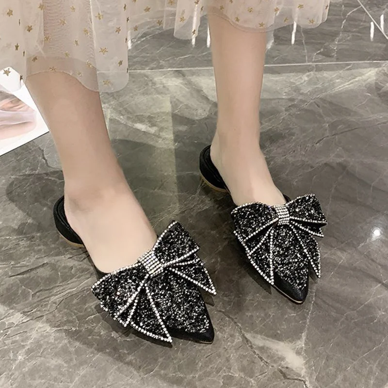 Shoes Woman 2021 Slippers Summer Butterfly-Knot Glitter Slides Fashion Cover Toe Low Pantofle Jelly Luxury New Pointed Butterfly
Shoes Woman 2021 Slippers Summer Butterfly-Knot Glitter Slides Fashion Cover Toe Low Pantofle Jelly Luxury New Pointed Butterfly