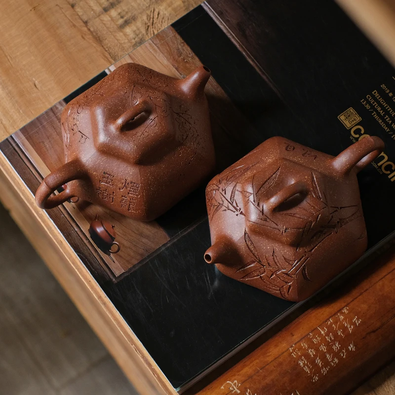★★yun system down slope mud famous carving painting big article recommended jin wen ancient teapot yixing all hand copy
★★yun system down slope mud famous carving painting big article recommended jin wen ancient teapot yixing all hand copy