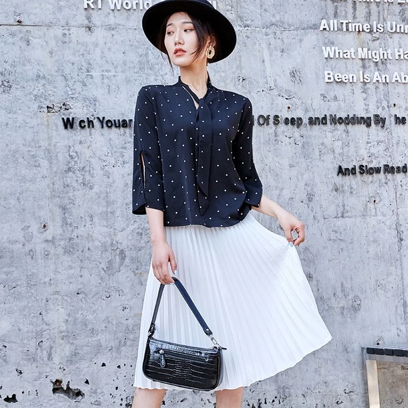 Mid Skirt Women 2021 Summer Fashion Cute Pleated Skirts Preppy Casual High Waist Sweet Girls A Line Big Swing Skirts All-match
Mid Skirt Women 2021 Summer Fashion Cute Pleated Skirts Preppy Casual High Waist Sweet Girls A Line Big Swing Skirts All-match