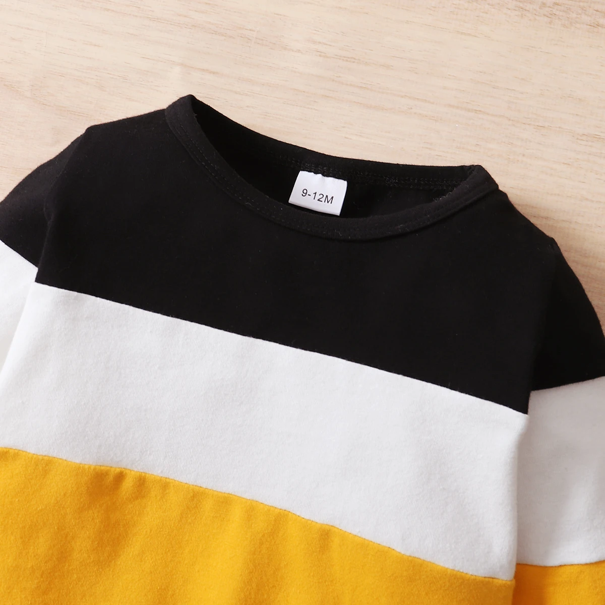 PatPat 2pcs Color Block Long-sleeve Baby Set
PatPat 2pcs Color Block Long-sleeve Baby Set