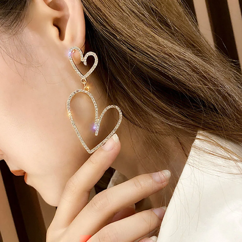 Fashion Korean Crystal Love Heart Drop Earrings Statement for Women Rhinestone Long Bridal Wedding Earrings Jewelry Party Gift
Fashion Korean Crystal Love Heart Drop Earrings Statement for Women Rhinestone Long Bridal Wedding Earrings Jewelry Party Gift