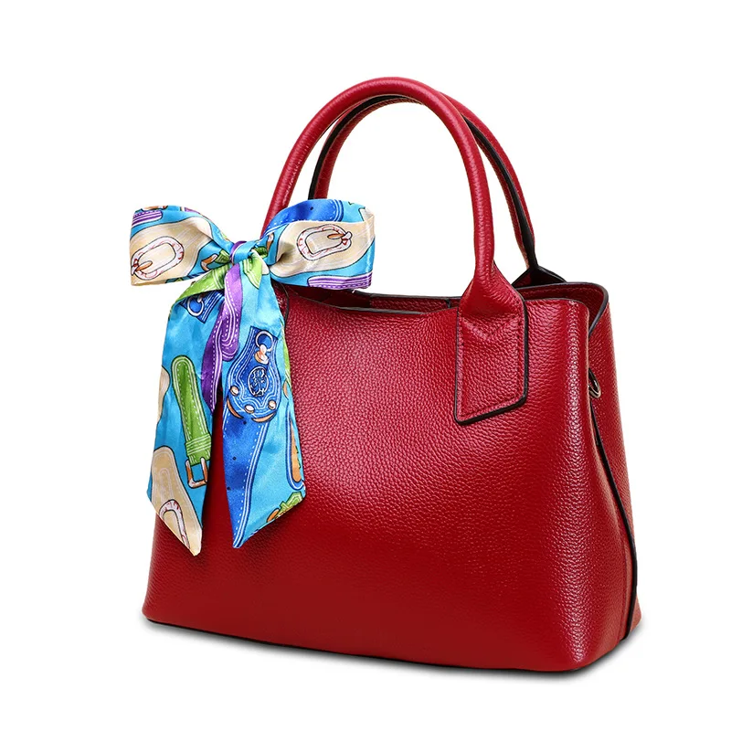 Модные дамские сумочки из натуральной воловьей кожи, роскошный брендовый саквояж через плечо из натуральной кожи для девушек
Модные дамские сумочки из натуральной воловьей кожи, роскошный брендовый саквояж через плечо из натуральной кожи для девушек