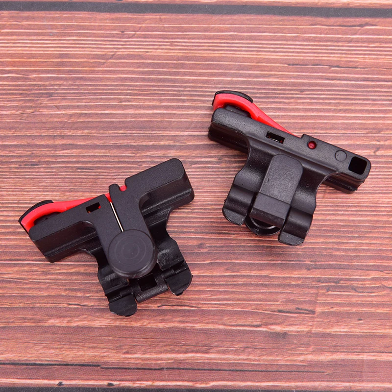2 Pieces Of Pubg Mobile Telefon Controller Gamepad Free Brand L1 R1 Trigger Game Handle Voor Iphone Android Accessory Met Doos
2 Pieces Of Pubg Mobile Telefon Controller Gamepad Free Brand L1 R1 Trigger Game Handle Voor Iphone Android Accessory Met Doos
