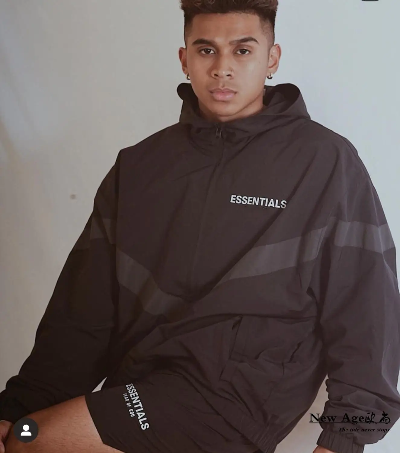 Men's Waterproof Jacket Fashion High Street Night Reflective Print Essentials Nylon Double Layer Top Hip Hop Woman Jacket coat
Men's Waterproof Jacket Fashion High Street Night Reflective Print Essentials Nylon Double Layer Top Hip Hop Woman Jacket coat