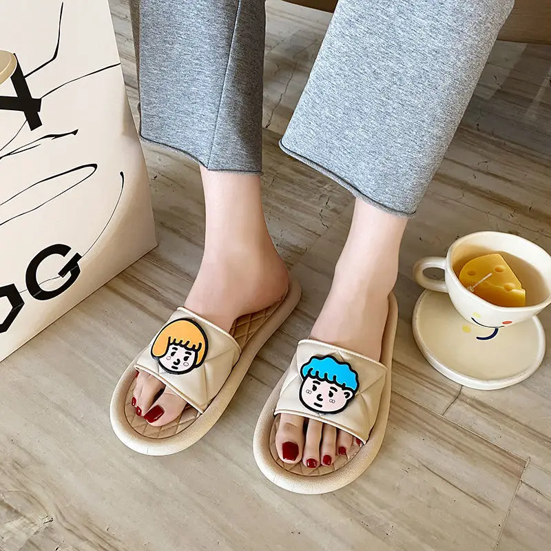 Slippers summer women's home indoor and outdoor wear antiskid student bathroom couple soft bottom lovely cool slippers
Slippers summer women's home indoor and outdoor wear antiskid student bathroom couple soft bottom lovely cool slippers
