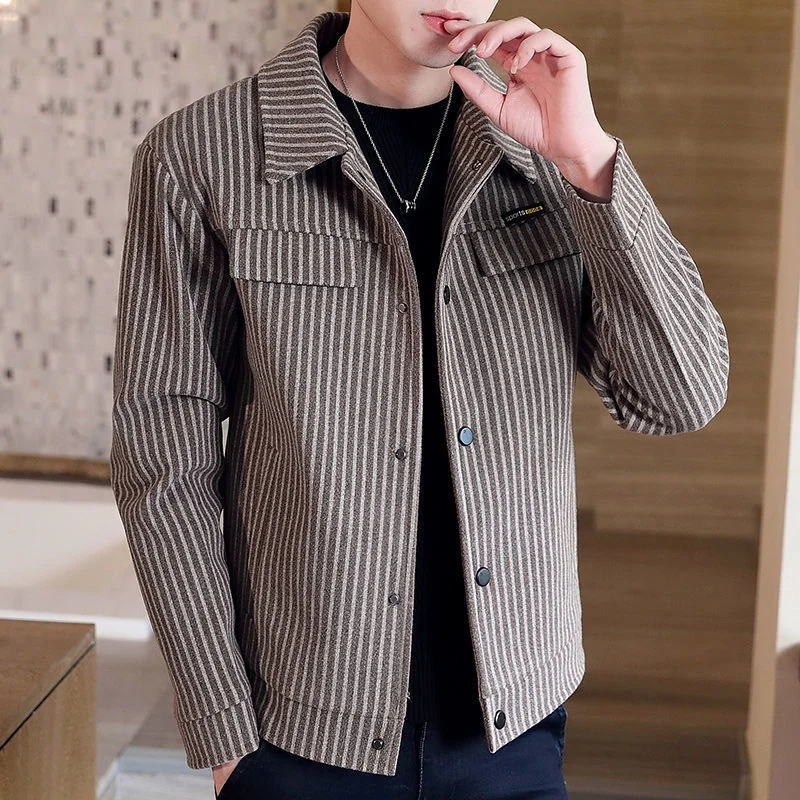 Autumn Men Winter New Slim Striped Woolen Coats Men's Short Wool Cloth Outwear Male Thicken Warm Casual Overcoats O636
Autumn Men Winter New Slim Striped Woolen Coats Men's Short Wool Cloth Outwear Male Thicken Warm Casual Overcoats O636