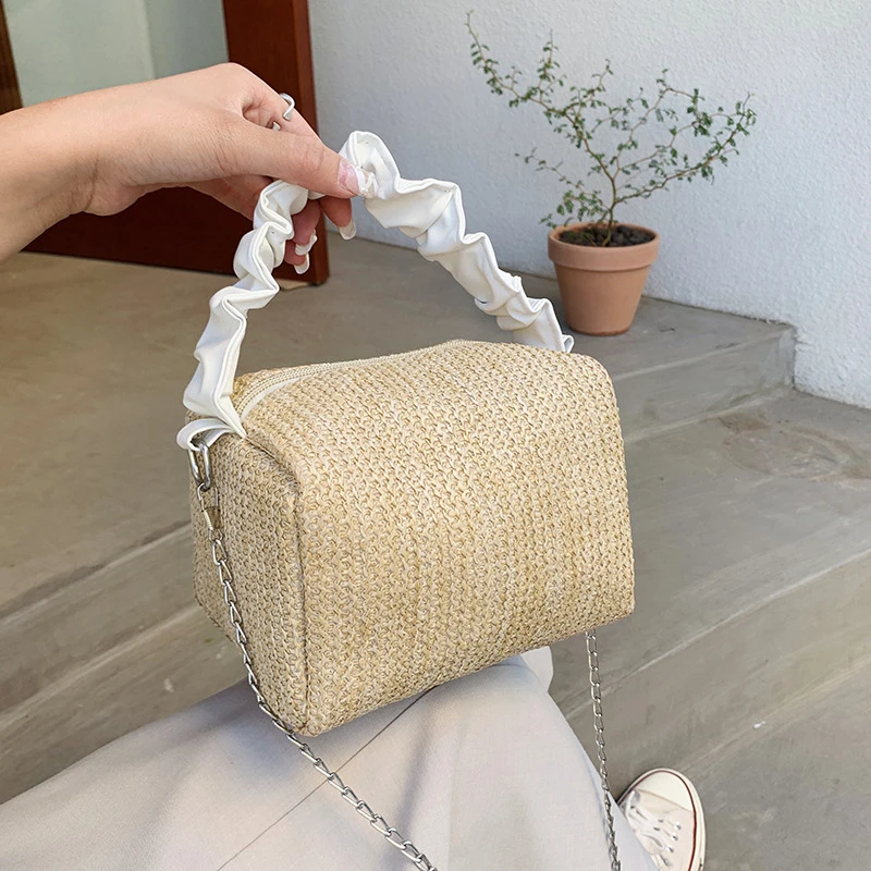 Fashion Chain Shoulder Bag Woman Luxury Brand Crossbody Bags High Quality Woven Straw Bag Summer Seaside Vacation Beach Bags
Fashion Chain Shoulder Bag Woman Luxury Brand Crossbody Bags High Quality Woven Straw Bag Summer Seaside Vacation Beach Bags