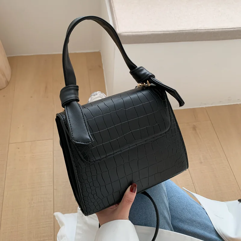 Women's Shoulder Handbag Brand Trend 2021 Crocodile Pattern Leather Female Fashion Travel Belt Clutch Purse Designer Bags
Women's Shoulder Handbag Brand Trend 2021 Crocodile Pattern Leather Female Fashion Travel Belt Clutch Purse Designer Bags