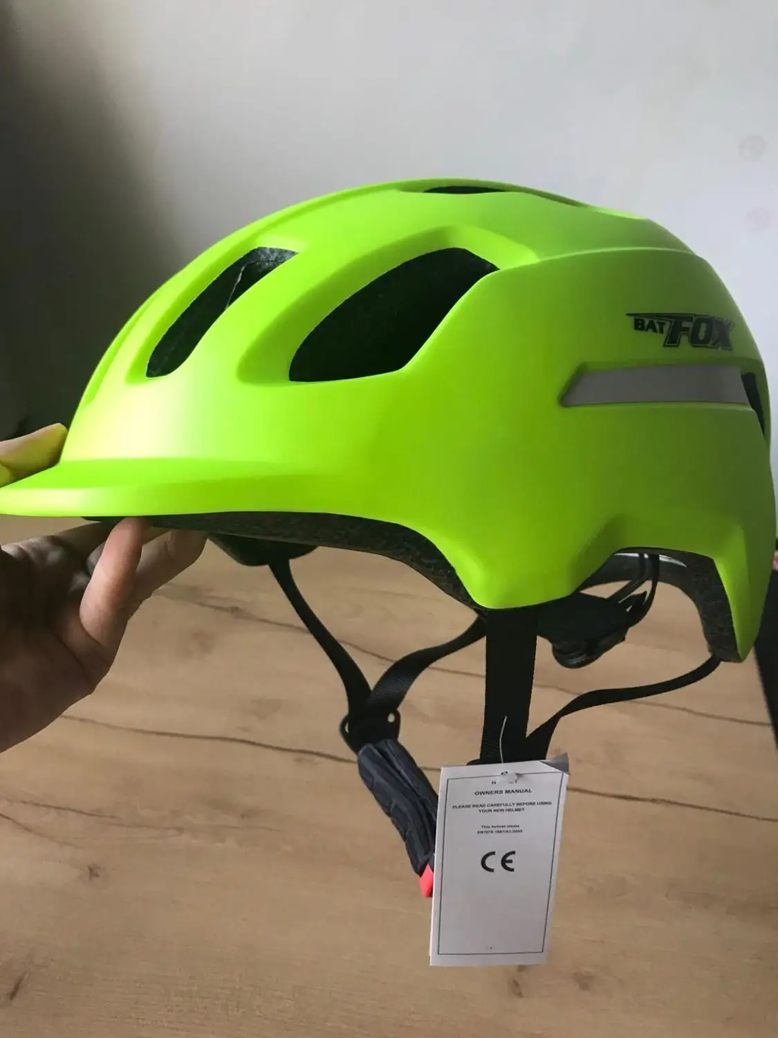 Adult capacete ciclis Bicycle Helmet MTB Bike Safety Cap Ultralight Adjustable Electric Men Women Outdoor Safty Cycling Helmets
Adult capacete ciclis Bicycle Helmet MTB Bike Safety Cap Ultralight Adjustable Electric Men Women Outdoor Safty Cycling Helmets