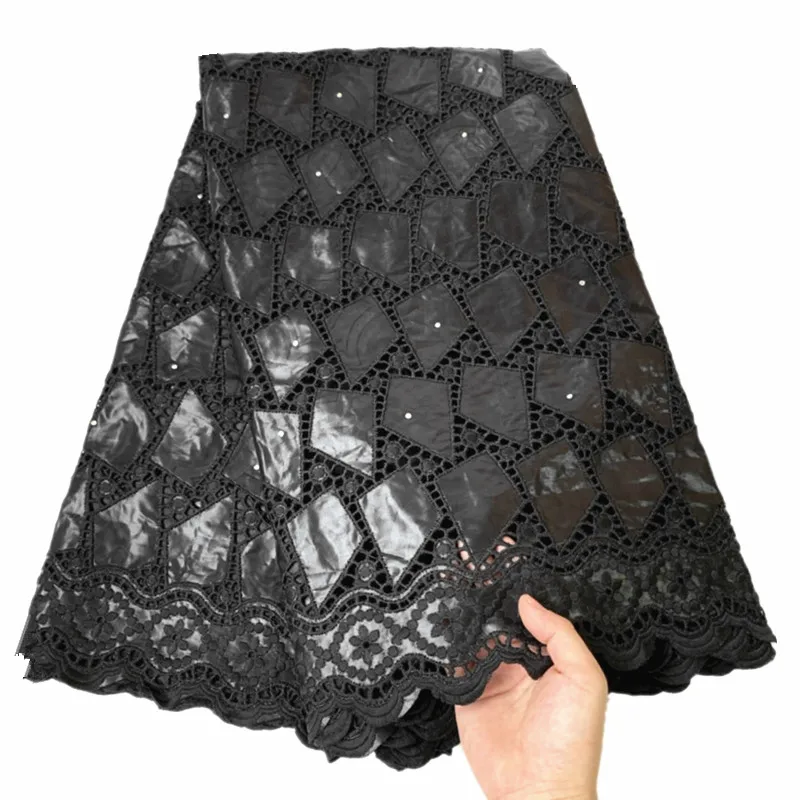african Bazin riche fabric with embroidery lace White bazin riche Nigerian lace fabric for wedding dress
african Bazin riche fabric with embroidery lace White bazin riche Nigerian lace fabric for wedding dress