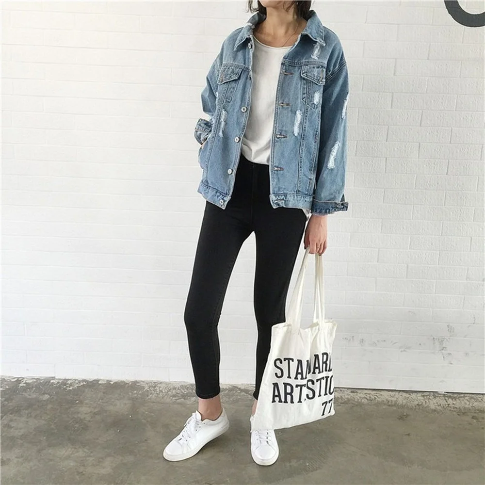 Women Basic Coats Autumn And Winter Women Denim Jacket 2021 Vintage Long Sleeve Loose Female Jeans Coat Casual Girls Outwear
Women Basic Coats Autumn And Winter Women Denim Jacket 2021 Vintage Long Sleeve Loose Female Jeans Coat Casual Girls Outwear