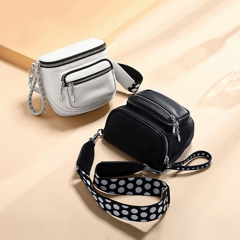 New Personality Chest Bag Female Fashion Trend New Waist Bag Physical Female Bag Solid Color Shoulder Bag
New Personality Chest Bag Female Fashion Trend New Waist Bag Physical Female Bag Solid Color Shoulder Bag