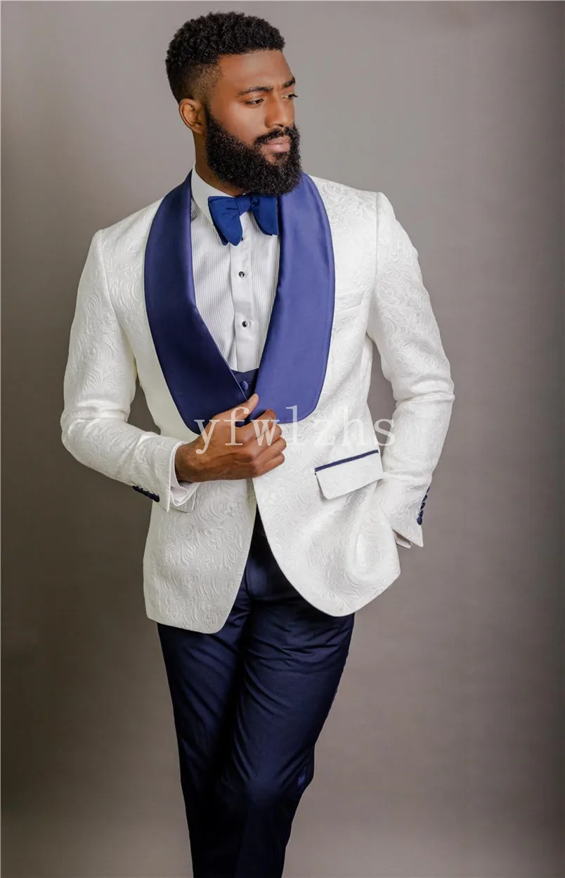 Handsome Embossing Groomsmen Shawl Lapel Groom Tuxedos Wedding Dress Men Suits Blazer Prom Dinner (Jacket+Pants+Tie+Vest) B11
Handsome Embossing Groomsmen Shawl Lapel Groom Tuxedos Wedding Dress Men Suits Blazer Prom Dinner (Jacket+Pants+Tie+Vest) B11