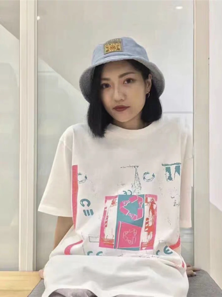 Japanese Simple Three-dimensional Graphic Pattern Printing Couple Men's and Women's Same Short-sleeved T-shirt New Products 
Japanese Simple Three-dimensional Graphic Pattern Printing Couple Men's and Women's Same Short-sleeved T-shirt New Products