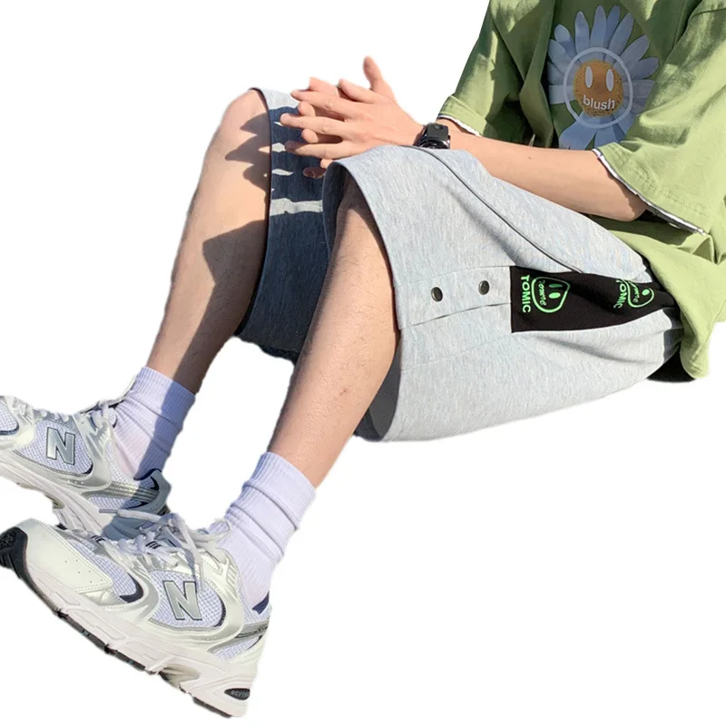 Buckle shorts men's summer new sports pants summer thin pants ins trend handsome loose pants 5 points
Buckle shorts men's summer new sports pants summer thin pants ins trend handsome loose pants 5 points