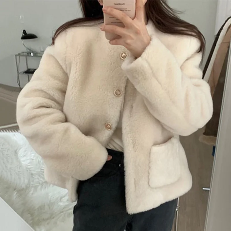 Korean Chic Temperament Round Neck Double Pocket Chic Single Breasted Loose Thickened Warm Lamb Wool Cardigan Jacket Women
Korean Chic Temperament Round Neck Double Pocket Chic Single Breasted Loose Thickened Warm Lamb Wool Cardigan Jacket Women