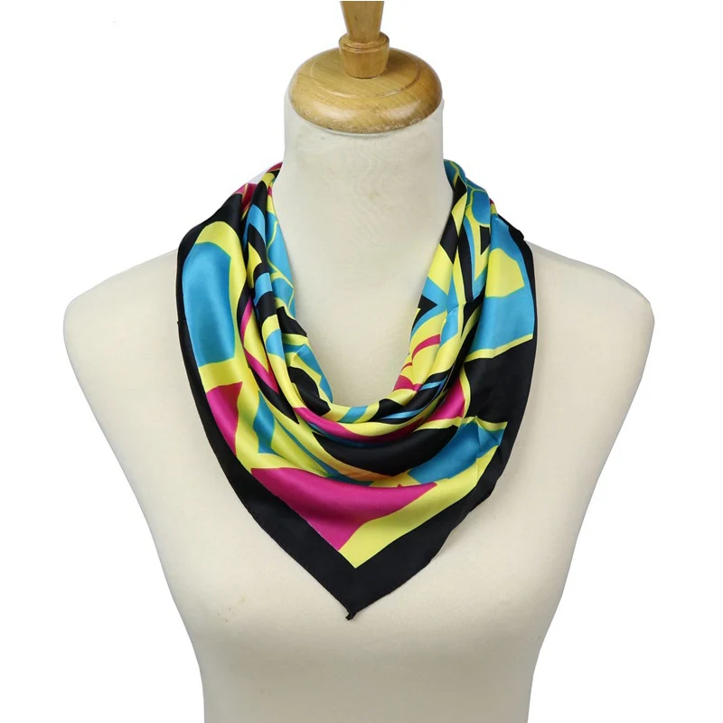 Small Square Silk Scarf New Geometric Plaid Contrast Color Women Silk Scarf Occupation White Collar Elegant Scarves Accessories
Small Square Silk Scarf New Geometric Plaid Contrast Color Women Silk Scarf Occupation White Collar Elegant Scarves Accessories