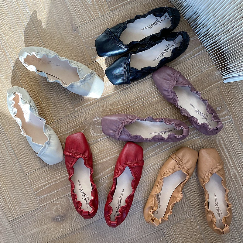 Мокасины женские на низком блочном каблуке, удобная обувь без застежек, Стильные повседневные туфли с резиновой подошвой и оборками, лоферы...
Мокасины женские на низком блочном каблуке, удобная обувь без застежек, Стильные повседневные туфли с резиновой подошвой и оборками, лоферы...