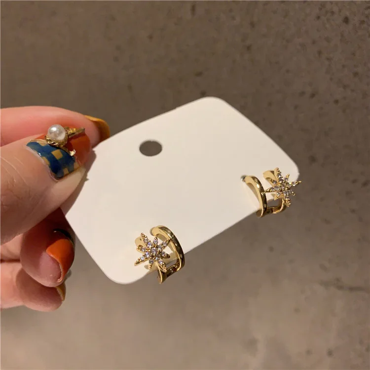 New Women's S925 Silver Needles Hoop Earrings Cubic Zirconia Simple Small Five-Pointed Star Earrings Wild Temperament Jewelry
New Women's S925 Silver Needles Hoop Earrings Cubic Zirconia Simple Small Five-Pointed Star Earrings Wild Temperament Jewelry