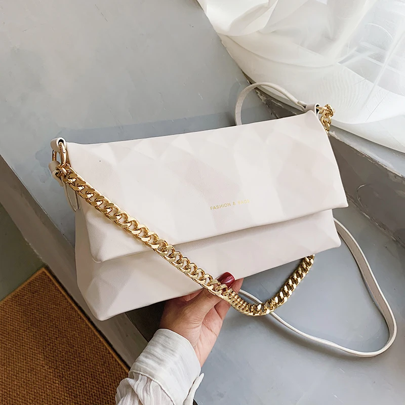 VeryMe Large Folded Bags 2021 New Selling Fashion Shoulder Crossbody Female Underarm Totes Luxury Designer Handbag For Women
VeryMe Large Folded Bags 2021 New Selling Fashion Shoulder Crossbody Female Underarm Totes Luxury Designer Handbag For Women