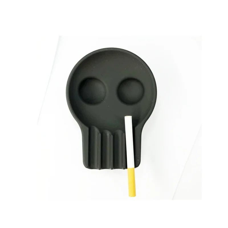 Creative Skull Ashtrays Silica Gel Interesting Smoke Tray Cigarette Cigar Ashtray Home Office Decoration Bar Decoration Gift
Creative Skull Ashtrays Silica Gel Interesting Smoke Tray Cigarette Cigar Ashtray Home Office Decoration Bar Decoration Gift