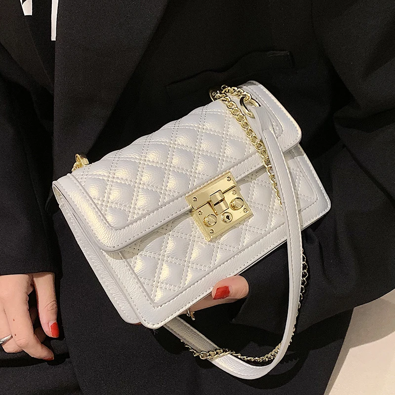 Fashion Embroidery Thread Chain Women Shoulder Crossbody Bags 2021 New Diamond Lattice Handbag Purses Ladies Messenger Bags
Fashion Embroidery Thread Chain Women Shoulder Crossbody Bags 2021 New Diamond Lattice Handbag Purses Ladies Messenger Bags