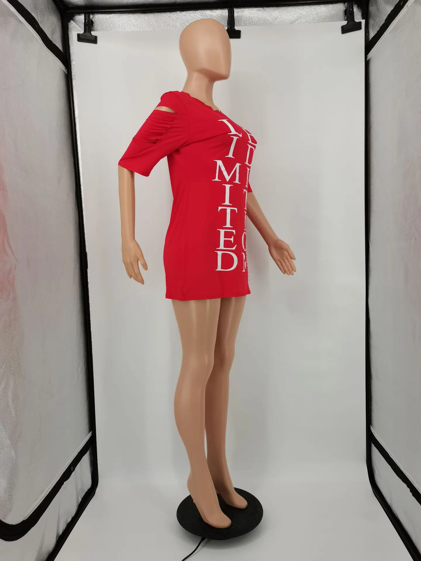 FNOCE Summer New Style Women's casual Fashion Tight-fitting Hole Letter Printing Dress In Stock
FNOCE Summer New Style Women's casual Fashion Tight-fitting Hole Letter Printing Dress In Stock