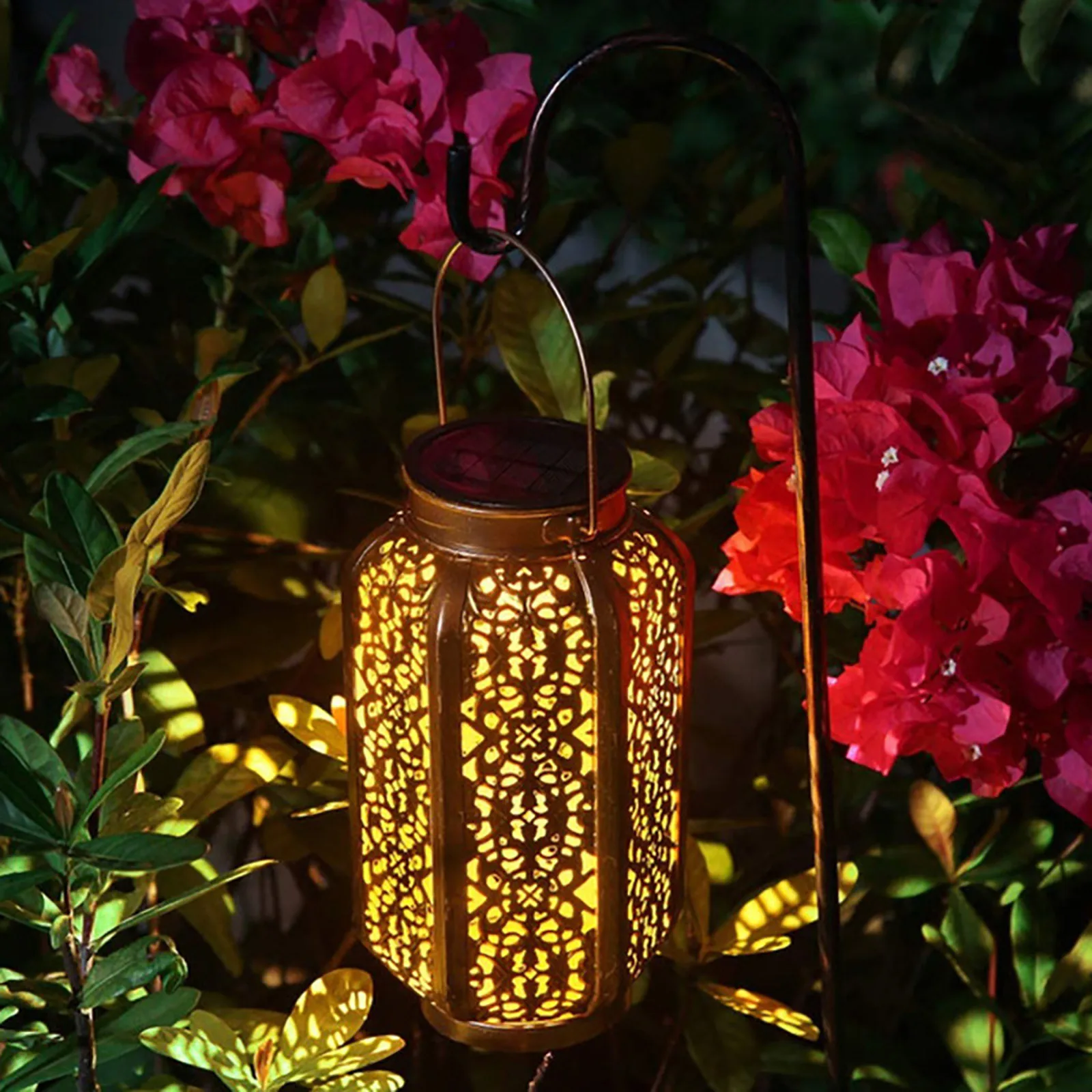 Iron Hollow Projection Hanging Lawn Lamp Solar Lantern Home Decor Handle Waterproof Portable Hexagonal Winter Melon Led Lights
Iron Hollow Projection Hanging Lawn Lamp Solar Lantern Home Decor Handle Waterproof Portable Hexagonal Winter Melon Led Lights