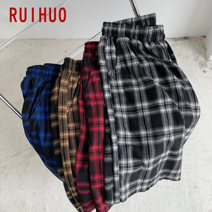 RUIHUO Plaid Summer Men Shorts Cotton Plaid Casual Workout Shorts Men Clothing M-2XL 2021 New Arrivals
RUIHUO Plaid Summer Men Shorts Cotton Plaid Casual Workout Shorts Men Clothing M-2XL 2021 New Arrivals