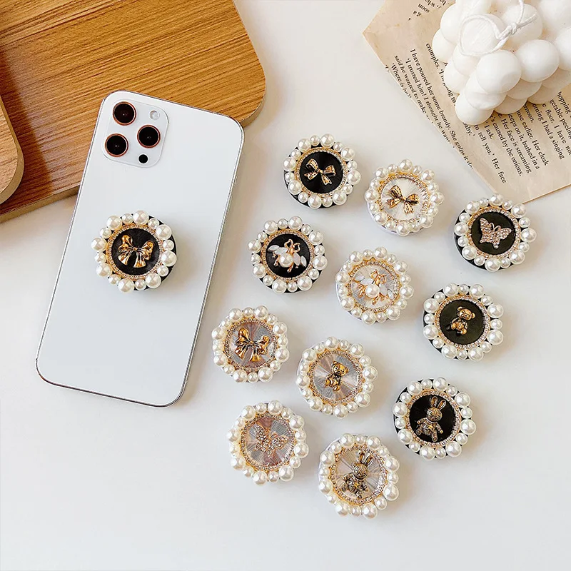 New Korean Ins Pearl Bee Mobile Phone Holder Foldable Mobile Phone Grip Lazy Holder For IPhone Samsung Mobile Phone Accessories
New Korean Ins Pearl Bee Mobile Phone Holder Foldable Mobile Phone Grip Lazy Holder For IPhone Samsung Mobile Phone Accessories