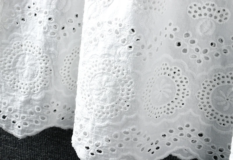 Summer Women Fresh Dress Cotton Loose Mori Girl Hollow Embroidered V-Neck Sleeveless Short Dress Women Literary Mini Dresses
Summer Women Fresh Dress Cotton Loose Mori Girl Hollow Embroidered V-Neck Sleeveless Short Dress Women Literary Mini Dresses
