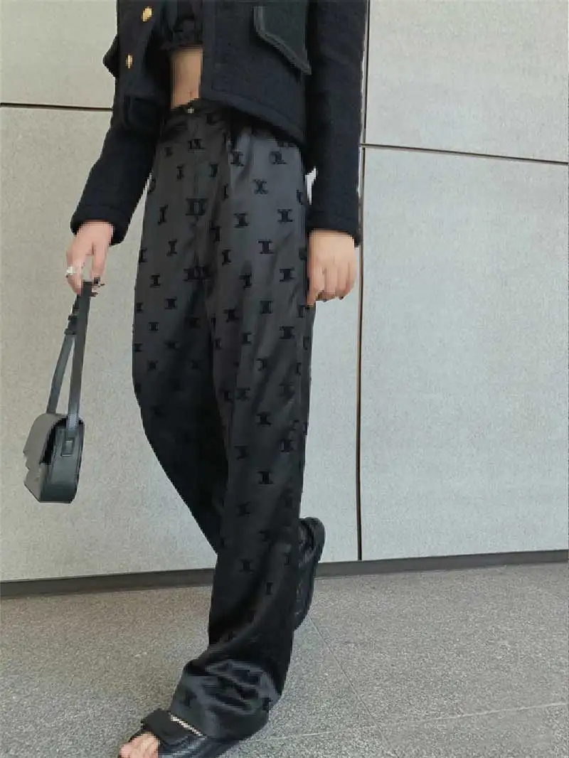 2021 summer thin large size loose ice silk wide-leg pants casual pants black high-waist wide-leg pants 
2021 summer thin large size loose ice silk wide-leg pants casual pants black high-waist wide-leg pants