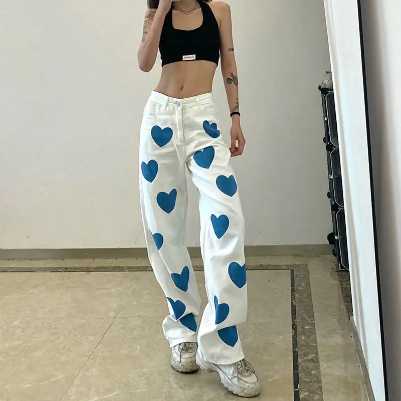 Женские модные белые джинсы QWEEK Y2K с принтом в виде сердца, джинсы E-Girl в эстетике с высокой талией и широкими штанинами, джинсовые брюки больш...
Женские модные белые джинсы QWEEK Y2K с принтом в виде сердца, джинсы E-Girl в эстетике с высокой талией и широкими штанинами, джинсовые брюки больш...