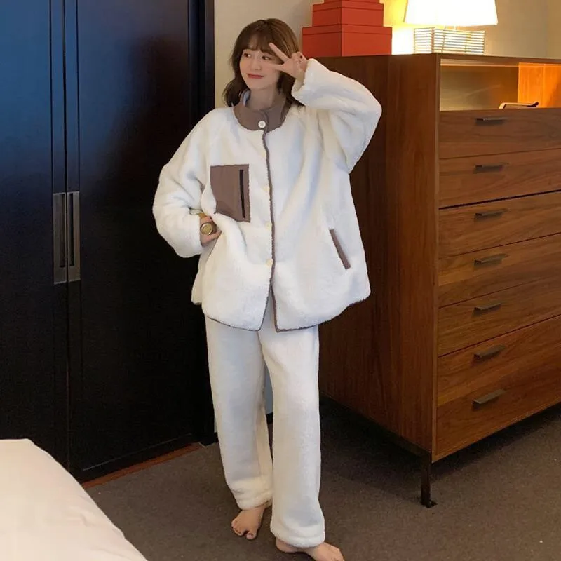 Winter Warm Thicken Pajama Sets For Women Plush Soft Flannel Women's Sleepwear 2 Piece Buttoned Female Nightwear
Winter Warm Thicken Pajama Sets For Women Plush Soft Flannel Women's Sleepwear 2 Piece Buttoned Female Nightwear