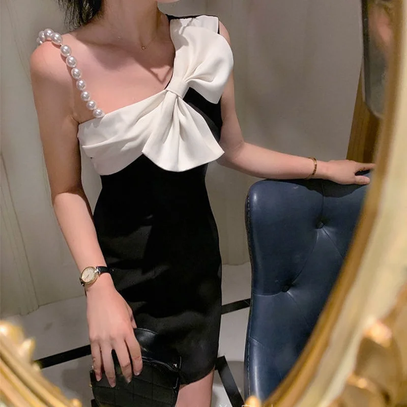 Korean Fashion Evening Party Dresses Women 2021 Summer Vintage Mini Dress Bow Design Sleeveless Sexy Y2k Dress Office Ladies
Korean Fashion Evening Party Dresses Women 2021 Summer Vintage Mini Dress Bow Design Sleeveless Sexy Y2k Dress Office Ladies