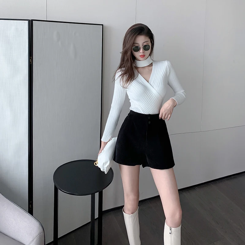 KUSAHIKI Corduroy Women Causal Shorts Korean Stretch High Waist Bottoms 2021 Spring New Short Pantalones Cortos De Mujer 6E342
KUSAHIKI Corduroy Women Causal Shorts Korean Stretch High Waist Bottoms 2021 Spring New Short Pantalones Cortos De Mujer 6E342