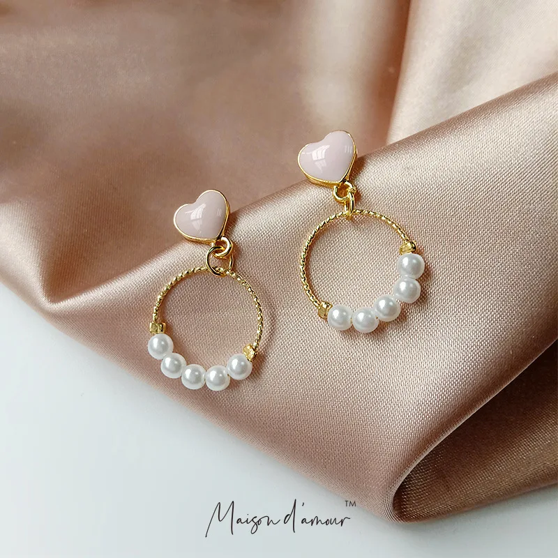 

Korean Fashion Heart Round Shape Pearls Decorated Lovely Women Dangle Earrings