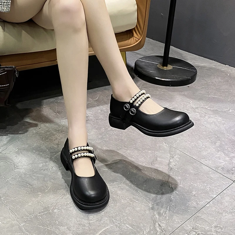 2021 Women's New Casual Shoes Solid Color PU Buckle Thick-soled Non-slip Women's Shoes Outdoor Lightweight Comfortable Shoes
2021 Women's New Casual Shoes Solid Color PU Buckle Thick-soled Non-slip Women's Shoes Outdoor Lightweight Comfortable Shoes