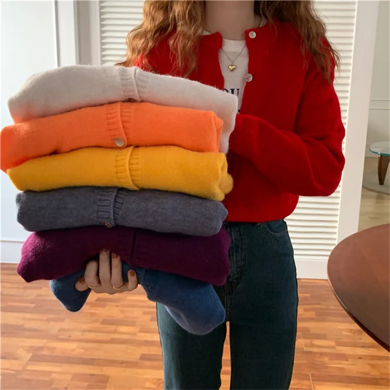 Limiguyue Soft Knittd Sweater Autumn Korean Solid Women Cardigans Long Sleeve Tops Vintage Loose High Quality Knitwear K3383
Limiguyue Soft Knittd Sweater Autumn Korean Solid Women Cardigans Long Sleeve Tops Vintage Loose High Quality Knitwear K3383