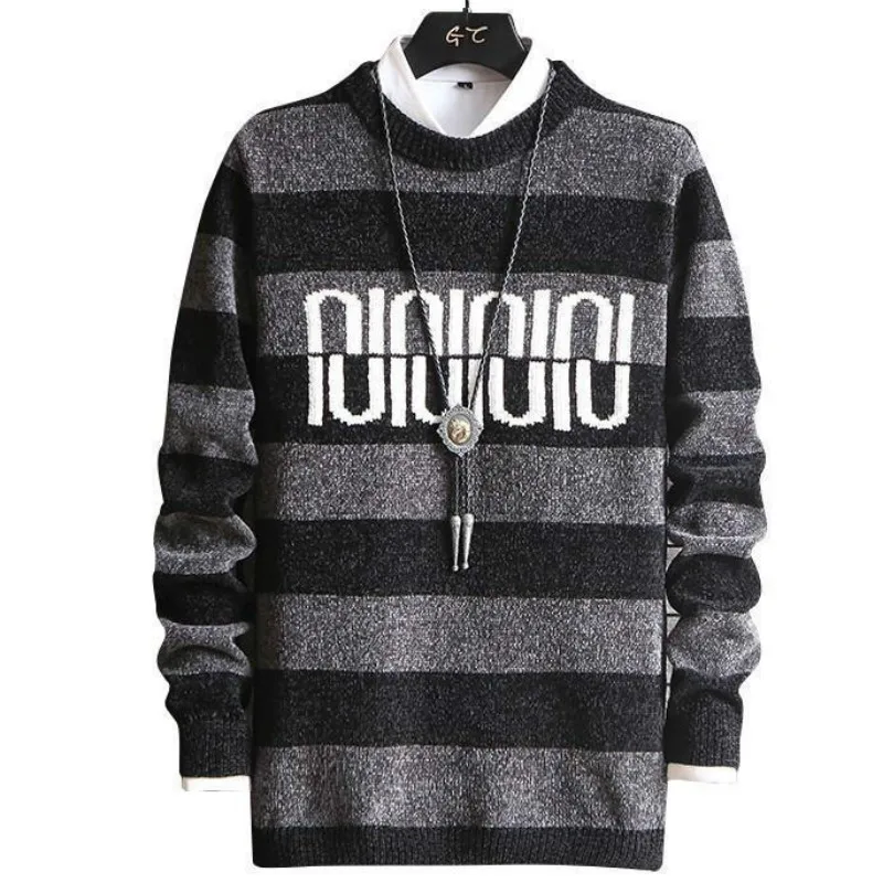 Varsanol O Neck Sweater Men 2020 Winter Pullover Sweaters for Men Cotton Embroidery Letter Knitted Sweater Male Clothing Top 3xl
Varsanol O Neck Sweater Men 2020 Winter Pullover Sweaters for Men Cotton Embroidery Letter Knitted Sweater Male Clothing Top 3xl