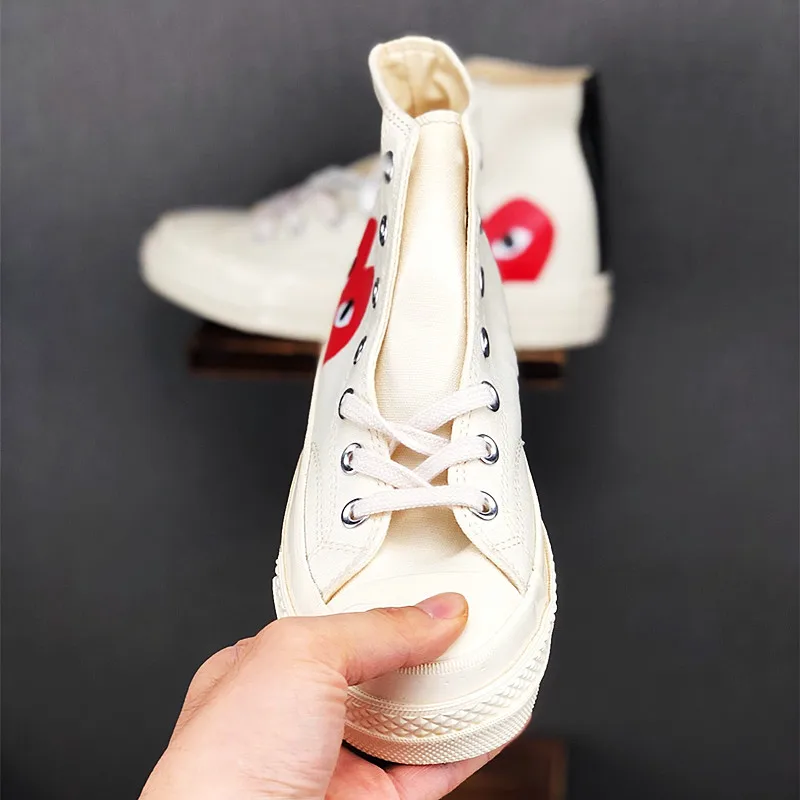 2021 New Men Shoes PLAY White CDG 1970s All cool star High/Low top Unisex Skateboarding Shoes Women zapatos de mujer
2021 New Men Shoes PLAY White CDG 1970s All cool star High/Low top Unisex Skateboarding Shoes Women zapatos de mujer