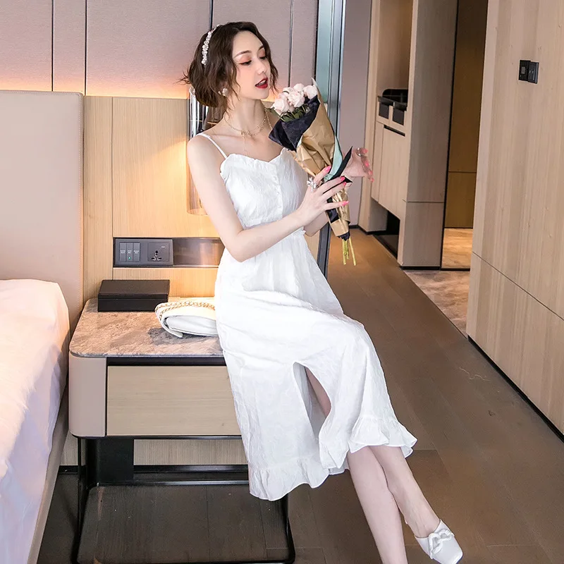 Summer New Women V-neck Suspender Dress+Sun Protection Chiffon Shirt Elegant Fashion Lace Patchwork Long Dress Suit Beach Dress
Summer New Women V-neck Suspender Dress+Sun Protection Chiffon Shirt Elegant Fashion Lace Patchwork Long Dress Suit Beach Dress